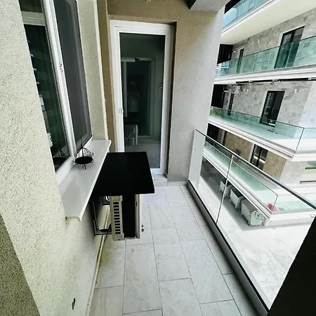 Apartament La Paty Maia *